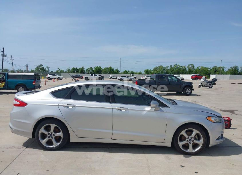 Photo 13 of 2016 Ford Fusion SE (VIN 3FA6P0HD5GR290006)