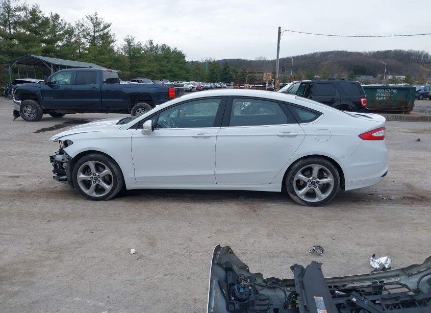 Photo 15 of 2016 Ford Fusion SE (VIN 3FA6P0HD5GR319360)