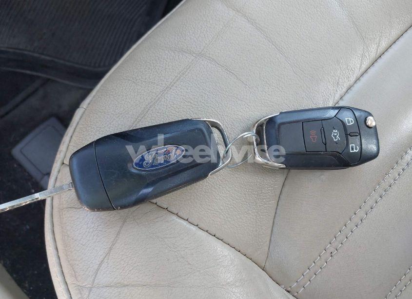 Photo 11 of 2016 Ford Fusion SE (VIN 3FA6P0HD5GR324378)