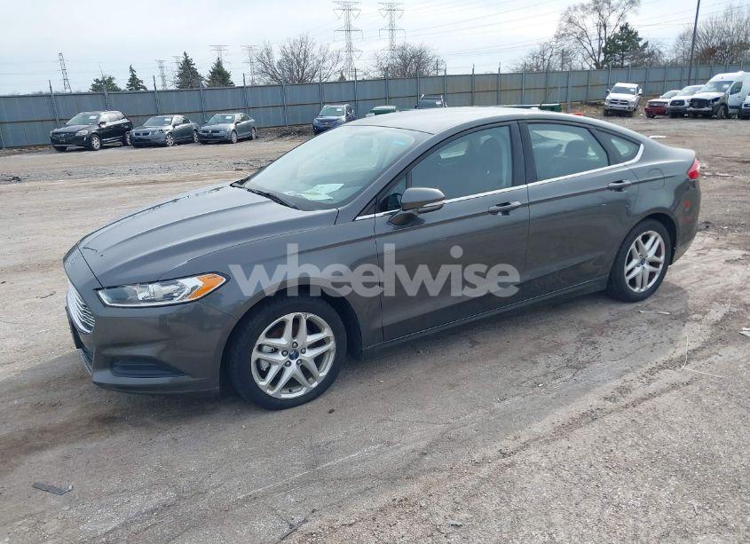 Photo 2 of 2016 Ford Fusion SE (VIN 3FA6P0HD5GR338894)