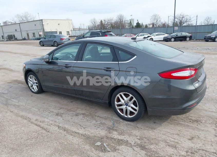 Photo 3 of 2016 Ford Fusion SE (VIN 3FA6P0HD5GR338894)