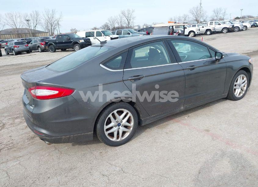 Photo 4 of 2016 Ford Fusion SE (VIN 3FA6P0HD5GR338894)