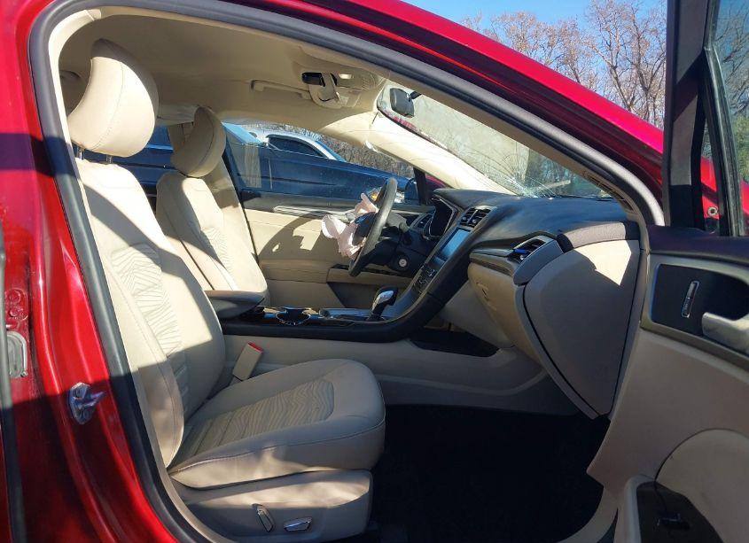 Photo 5 of 2016 Ford Fusion SE (VIN 3FA6P0HD5GR339057)