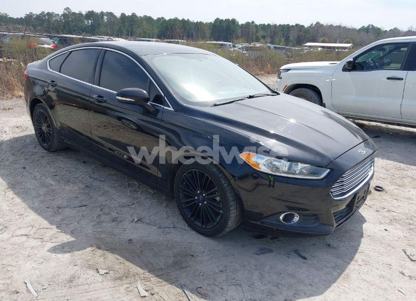2016 Ford Fusion SE (VIN 3FA6P0HD5GR350169) main photo