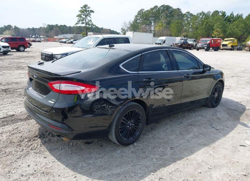 Photo 4 of 2016 Ford Fusion SE (VIN 3FA6P0HD5GR350169)