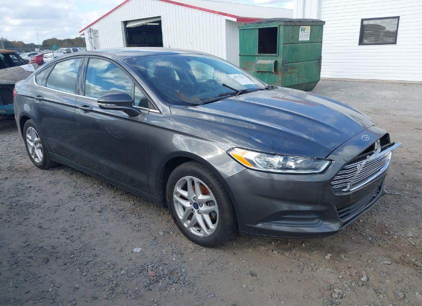 2016 Ford Fusion SE (VIN 3FA6P0HD5GR363231) main photo