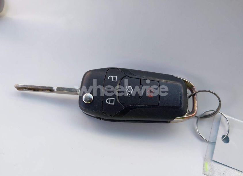 Photo 11 of 2016 Ford Fusion SE (VIN 3FA6P0HD5GR401847)