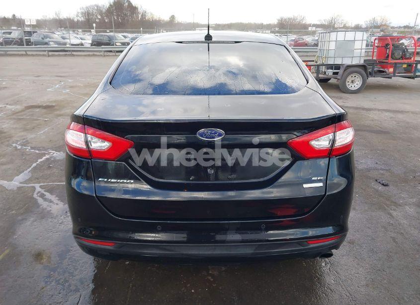 Photo 16 of 2016 Ford Fusion SE (VIN 3FA6P0HD5GR401847)