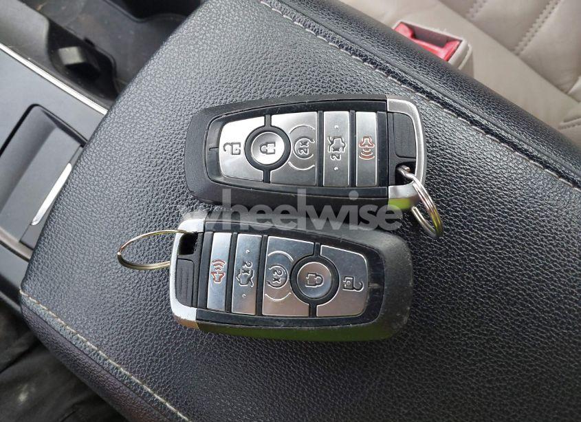 Photo 11 of 2017 Ford Fusion SE (VIN 3FA6P0HD5HR124389)