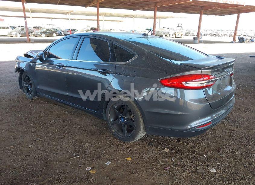 Photo 3 of 2017 Ford Fusion SE (VIN 3FA6P0HD5HR252924)