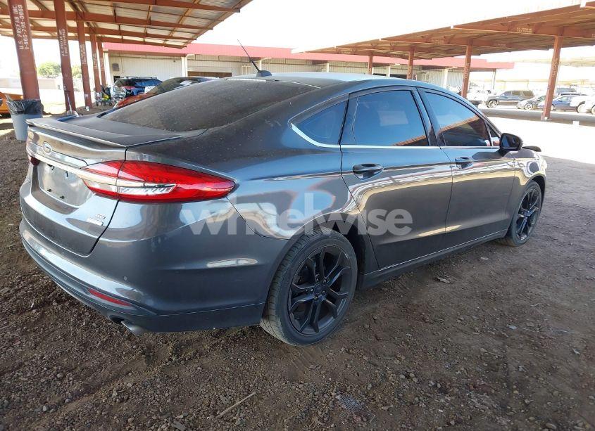 Photo 4 of 2017 Ford Fusion SE (VIN 3FA6P0HD5HR252924)