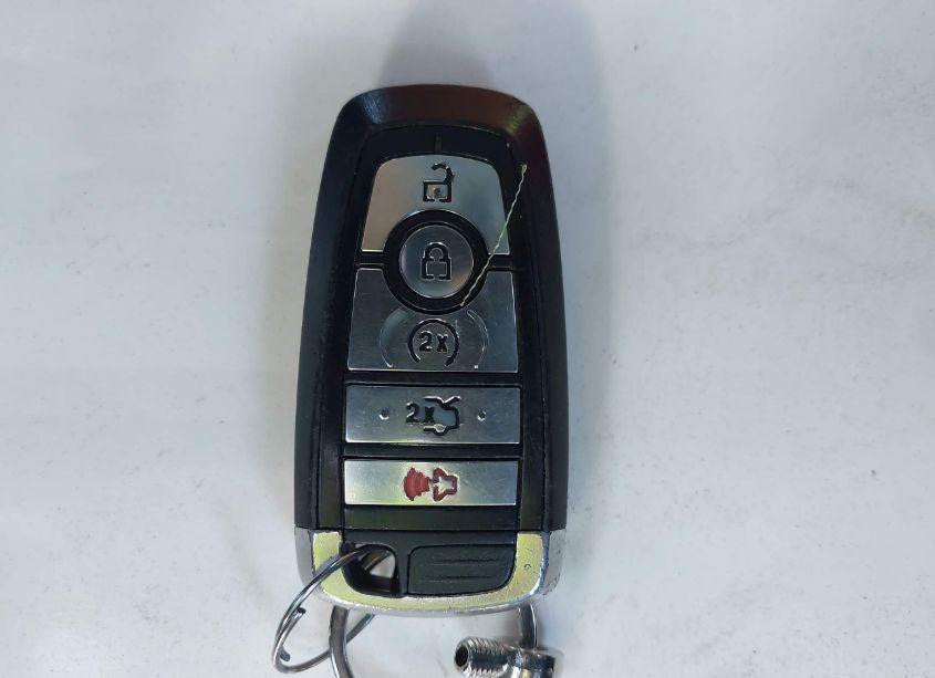 Photo 11 of 2017 Ford Fusion SE (VIN 3FA6P0HD5HR289293)