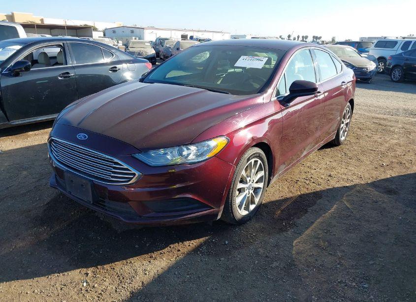 Photo 2 of 2017 Ford Fusion SE (VIN 3FA6P0HD5HR293831)