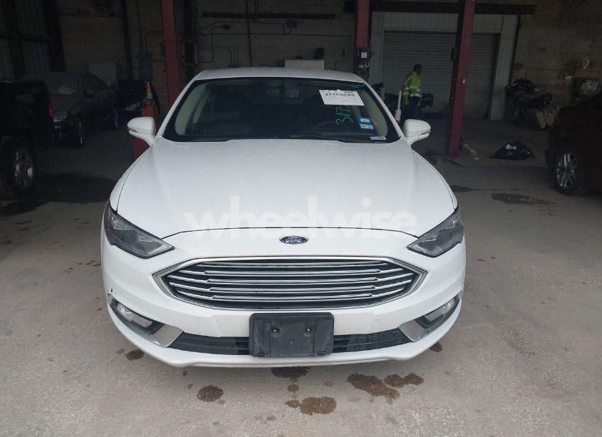 Photo 12 of 2017 Ford Fusion SE (VIN 3FA6P0HD5HR317724)
