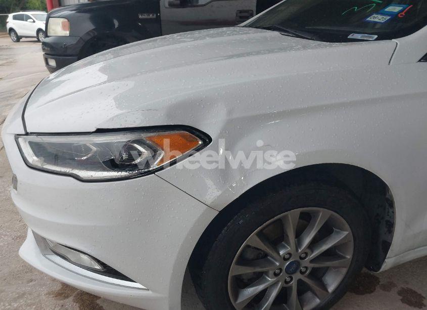 Photo 6 of 2017 Ford Fusion SE (VIN 3FA6P0HD5HR317724)