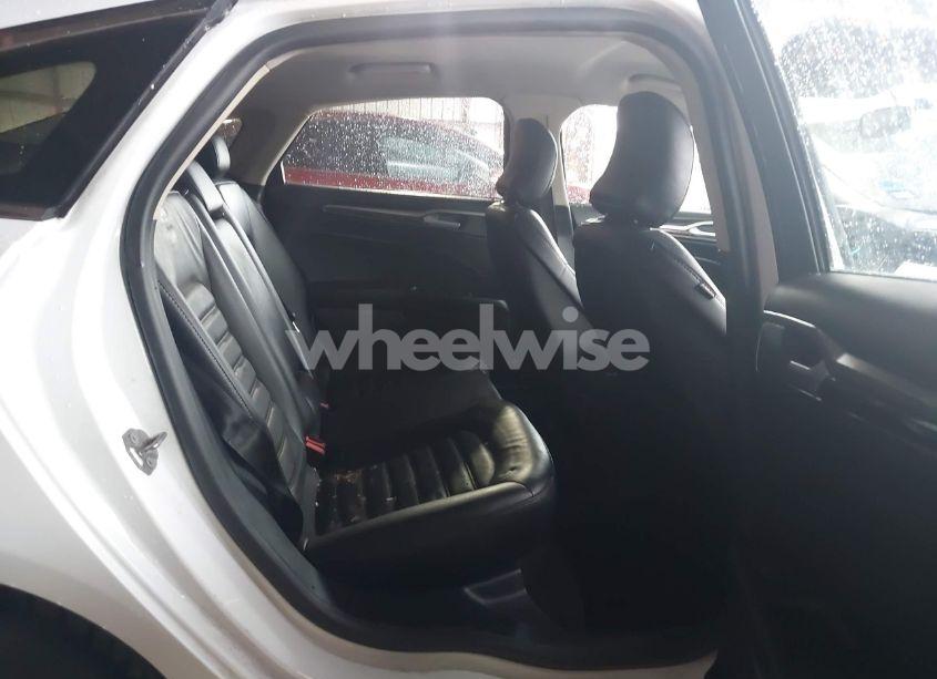 Photo 8 of 2017 Ford Fusion SE (VIN 3FA6P0HD5HR317724)