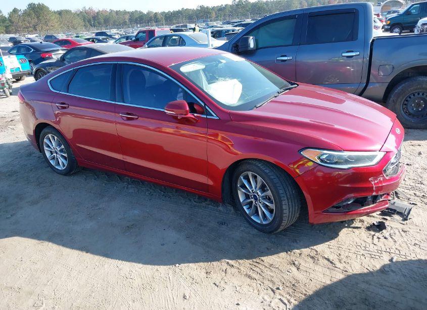 2017 Ford Fusion SE (VIN 3FA6P0HD5HR339237) main photo
