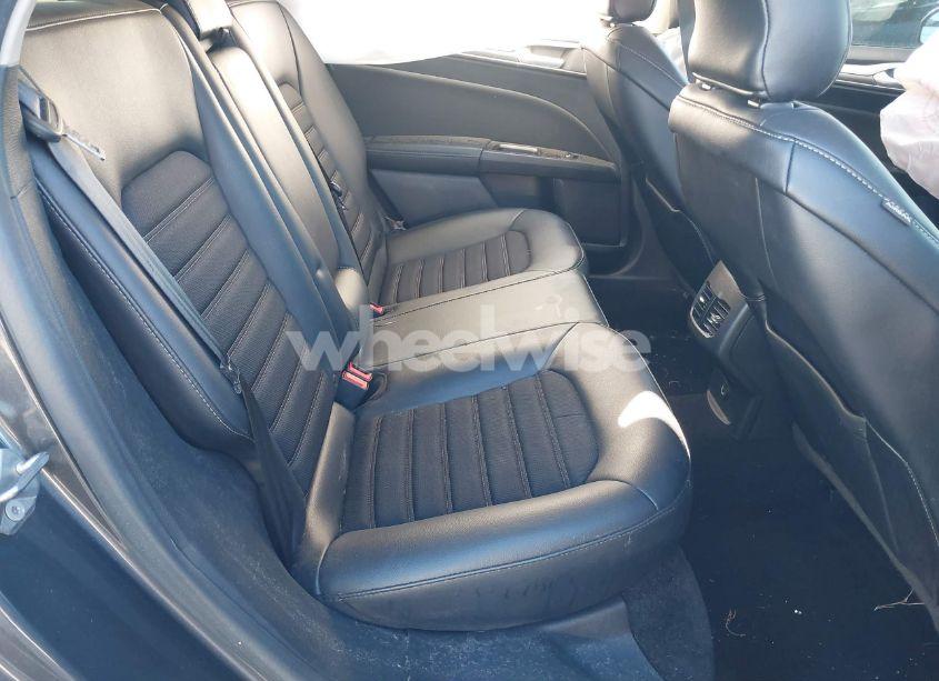 Photo 8 of 2017 Ford Fusion SE (VIN 3FA6P0HD5HR411117)