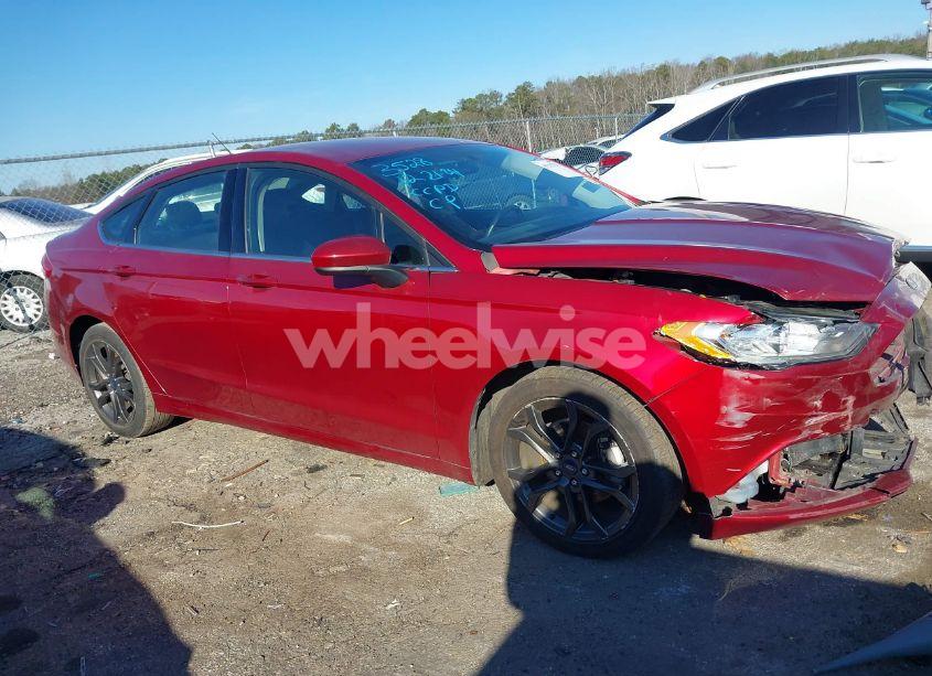 Photo 13 of 2018 Ford Fusion SE (VIN 3FA6P0HD5JR183528)