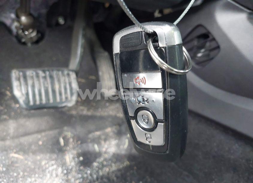 Photo 11 of 2018 Ford Fusion SE (VIN 3FA6P0HD5JR199843)