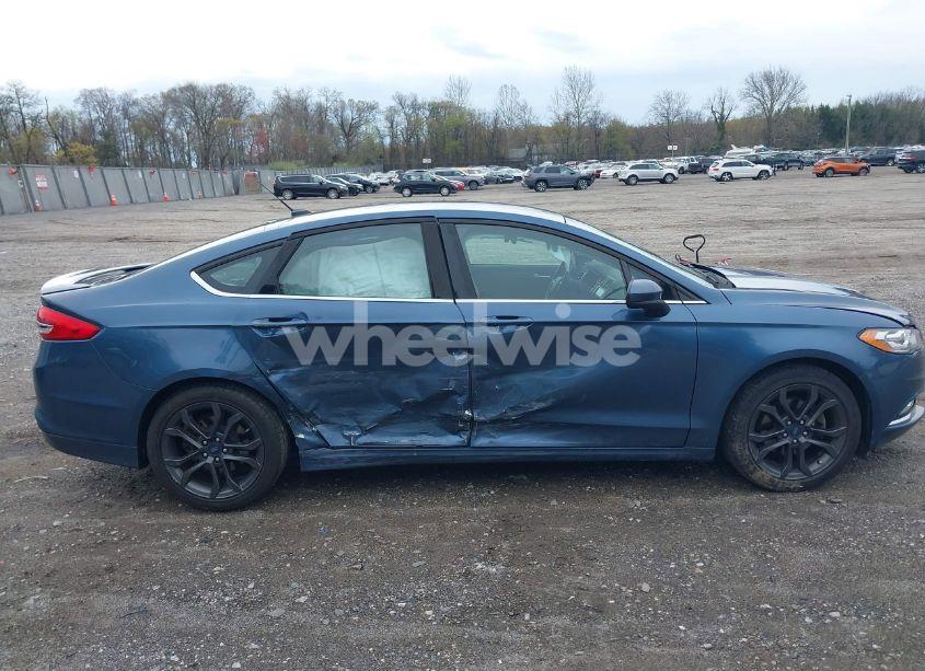 Photo 14 of 2018 Ford Fusion SE (VIN 3FA6P0HD5JR199843)