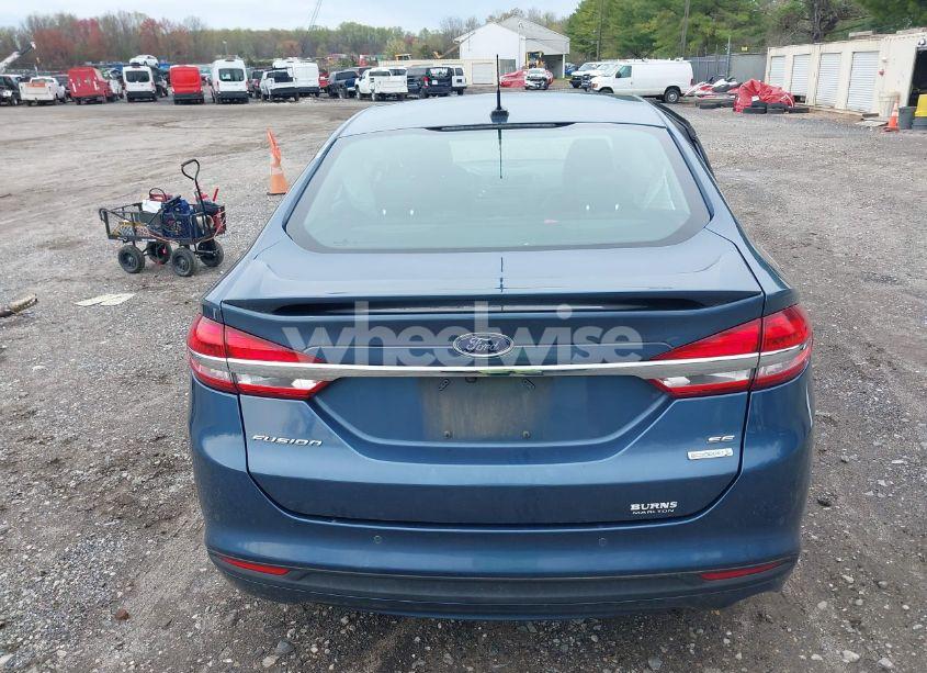 Photo 17 of 2018 Ford Fusion SE (VIN 3FA6P0HD5JR199843)