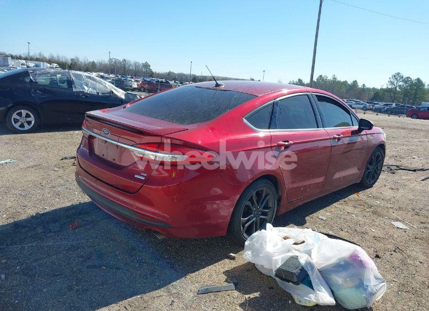 Photo 4 of 2018 Ford Fusion SE (VIN 3FA6P0HD5JR229312)