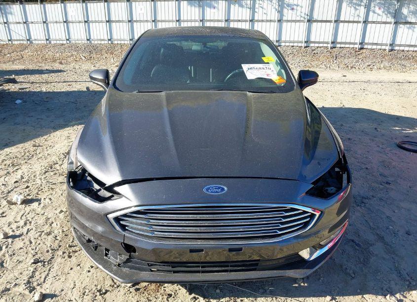 Photo 13 of 2018 Ford Fusion SE (VIN 3FA6P0HD5JR255408)