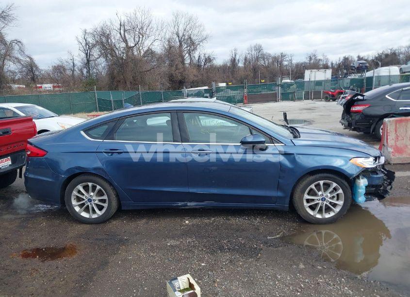 Photo 13 of 2019 Ford Fusion SE (VIN 3FA6P0HD5KR102402)