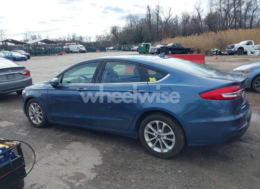 Photo 14 of 2019 Ford Fusion SE (VIN 3FA6P0HD5KR102402)