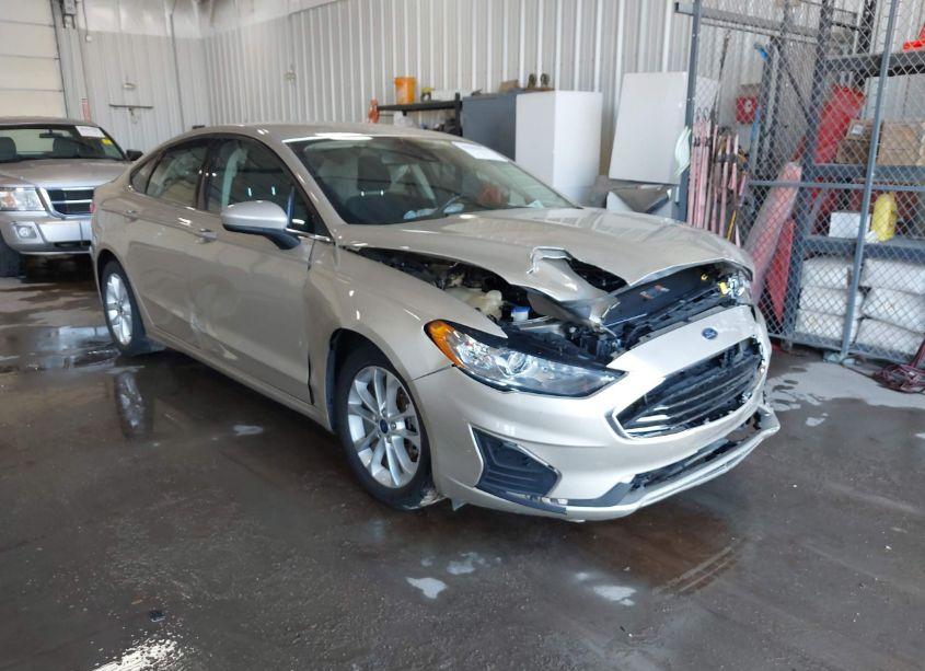 2019 Ford Fusion SE (VIN 3FA6P0HD5KR114470) main photo