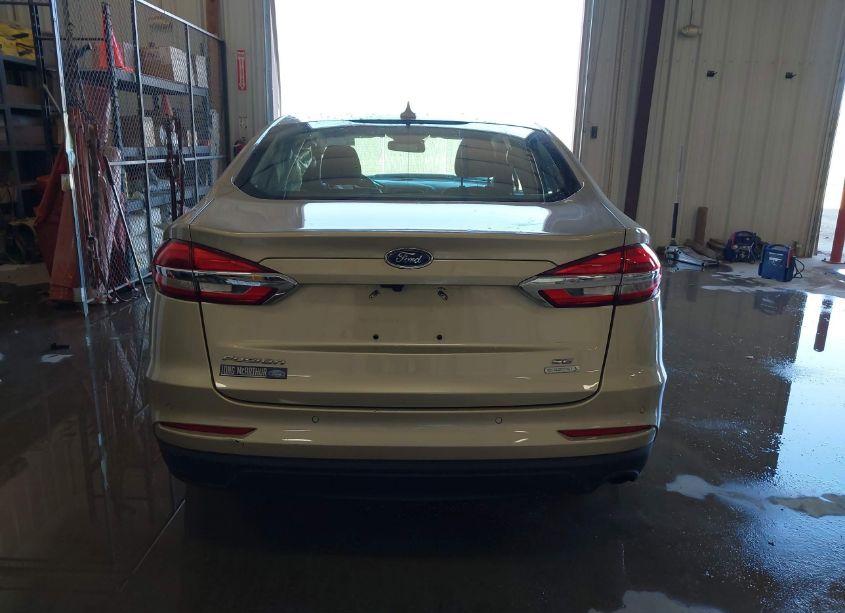 Photo 16 of 2019 Ford Fusion SE (VIN 3FA6P0HD5KR114470)