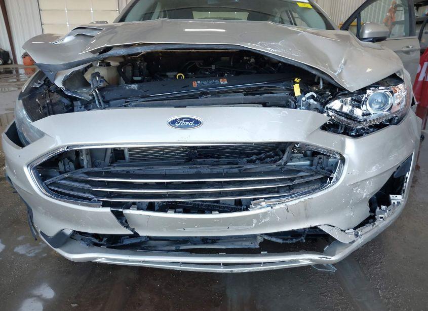 Photo 6 of 2019 Ford Fusion SE (VIN 3FA6P0HD5KR114470)