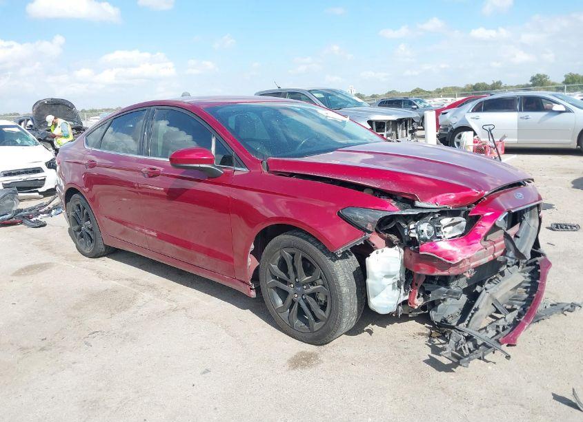 2019 Ford Fusion SE (VIN 3FA6P0HD5KR169792) main photo