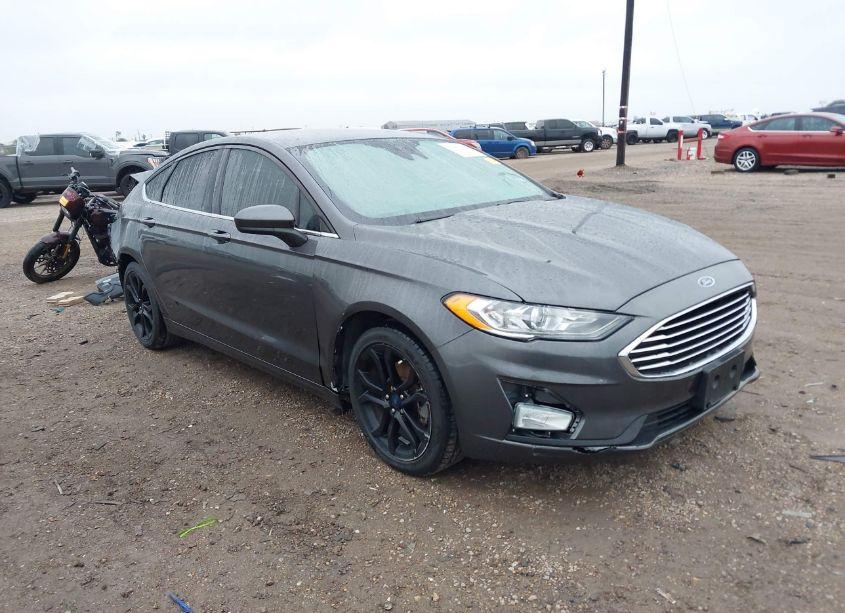 2019 Ford Fusion SE (VIN 3FA6P0HD5KR171638) main photo