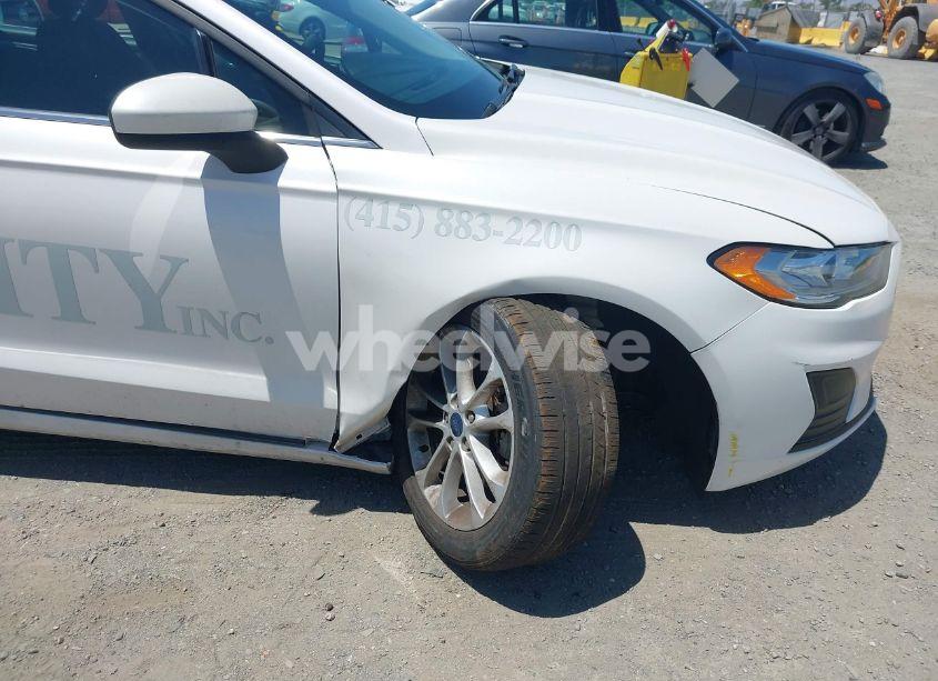 Photo 6 of 2019 Ford Fusion SE (VIN 3FA6P0HD5KR179335)