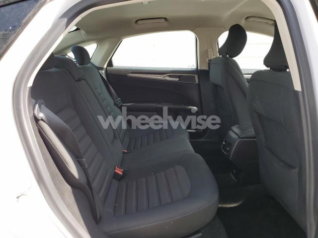 2019 FORD FUSION SE N/A (VIN 3FA6P0HD5KR217873) main photo