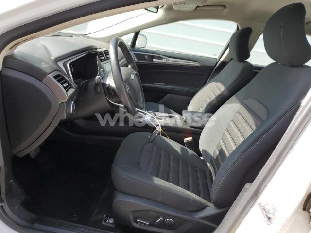 Photo 10 of 2019 FORD FUSION SE N/A (VIN 3FA6P0HD5KR217873)