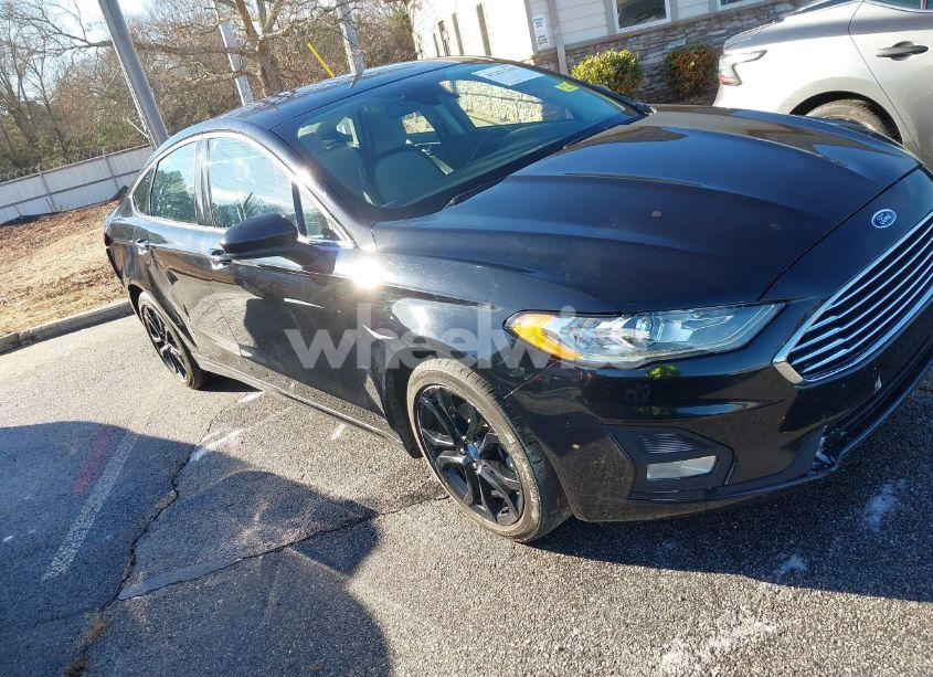 2019 Ford Fusion SE (VIN 3FA6P0HD5KR280004) main photo