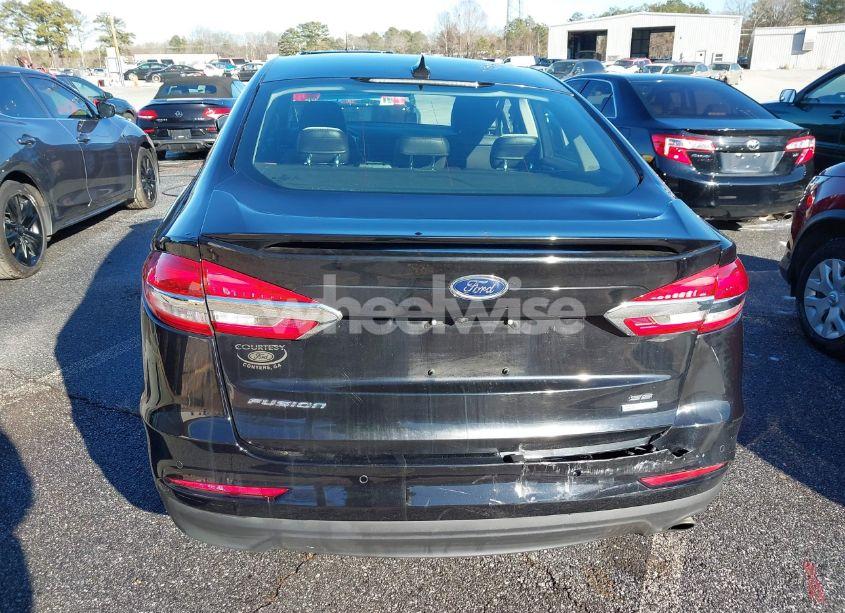Photo 16 of 2019 Ford Fusion SE (VIN 3FA6P0HD5KR280004)