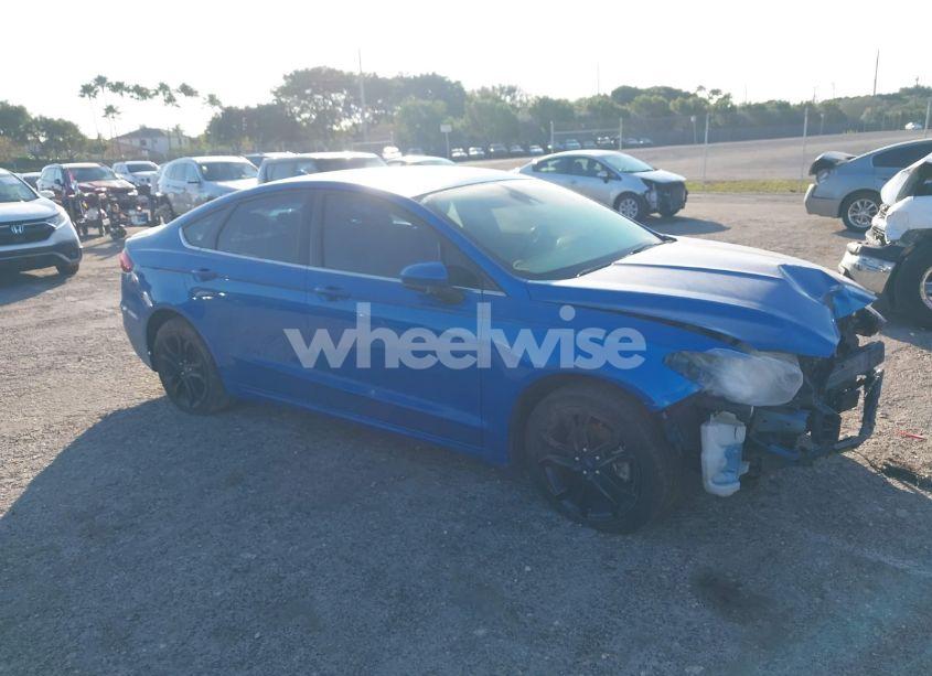 2020 Ford Fusion SE (VIN 3FA6P0HD5LR125096) main photo