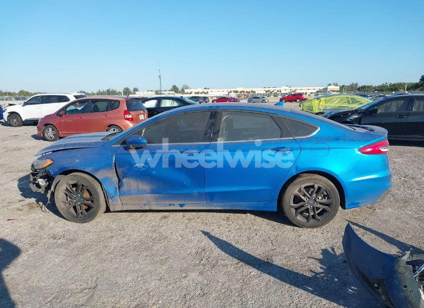 Photo 15 of 2020 Ford Fusion SE (VIN 3FA6P0HD5LR125096)