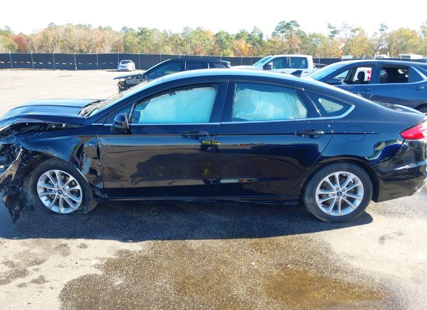 Photo 14 of 2020 Ford Fusion SE (VIN 3FA6P0HD5LR154064)