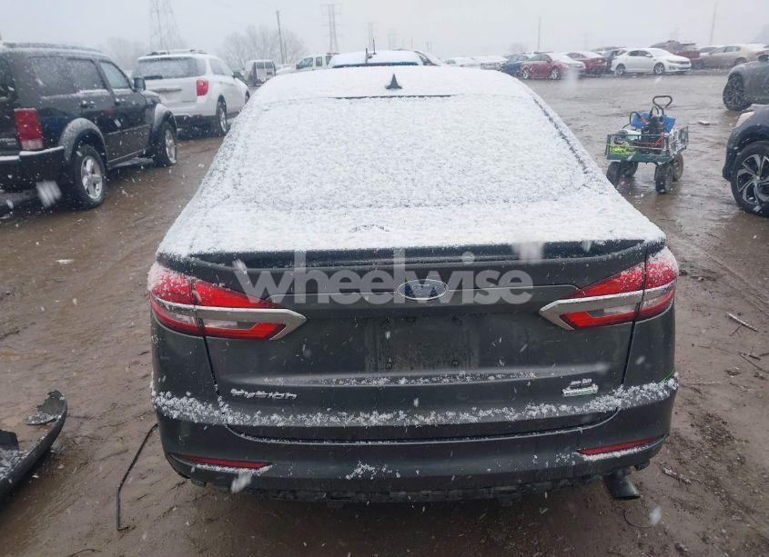 Photo 17 of 2020 Ford Fusion SE (VIN 3FA6P0HD5LR160933)