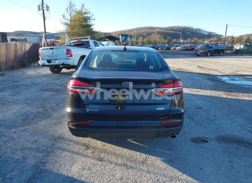 Photo 16 of 2020 Ford Fusion SE (VIN 3FA6P0HD5LR165372)