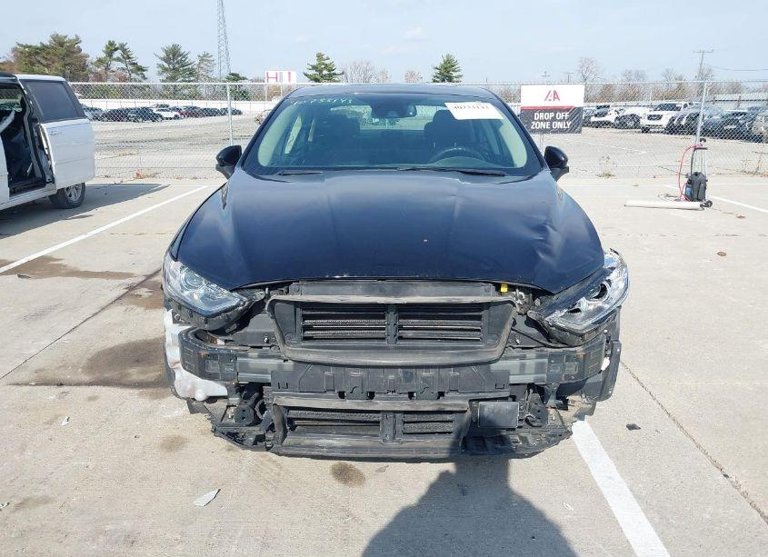 Photo 13 of 2020 Ford Fusion SE (VIN 3FA6P0HD5LR166571)