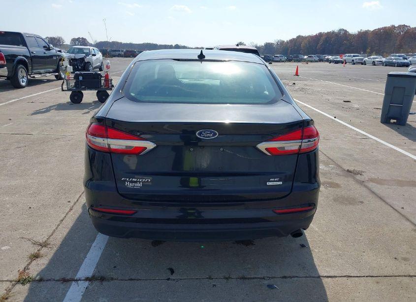 Photo 17 of 2020 Ford Fusion SE (VIN 3FA6P0HD5LR166571)