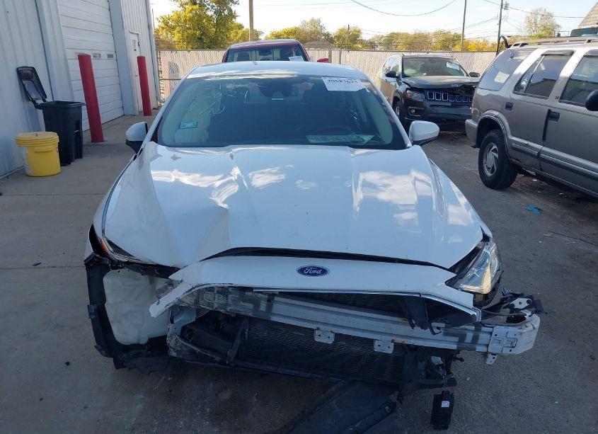 Photo 12 of 2020 Ford Fusion SE (VIN 3FA6P0HD5LR185749)