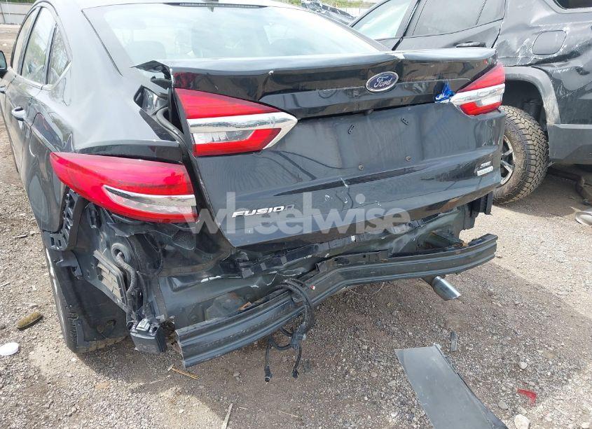 Photo 6 of 2020 Ford Fusion SE (VIN 3FA6P0HD5LR186089)