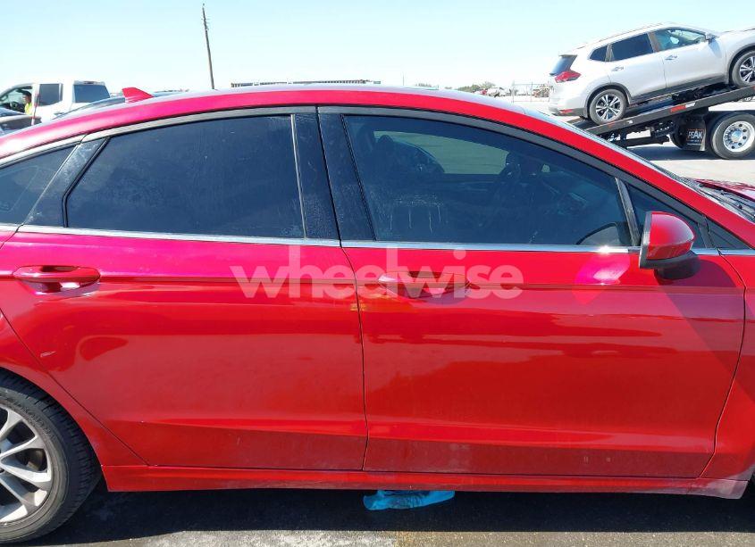 Photo 14 of 2020 Ford Fusion SE (VIN 3FA6P0HD5LR221293)